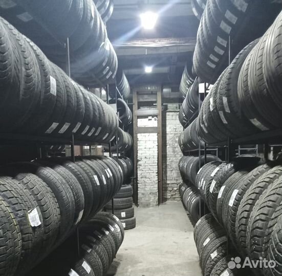 Gislaved Soft Frost 200 215/70 R16 98P