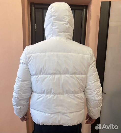 Новый пуховик, с биркой