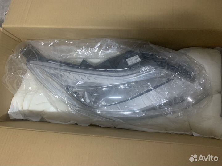 Фара правая ford focus 3