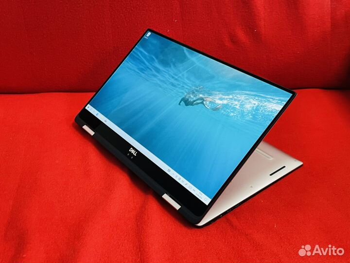 Dell XPS x360 9575