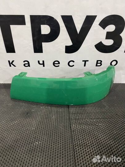 Угол бампера лев. Volvo FH4 82090731