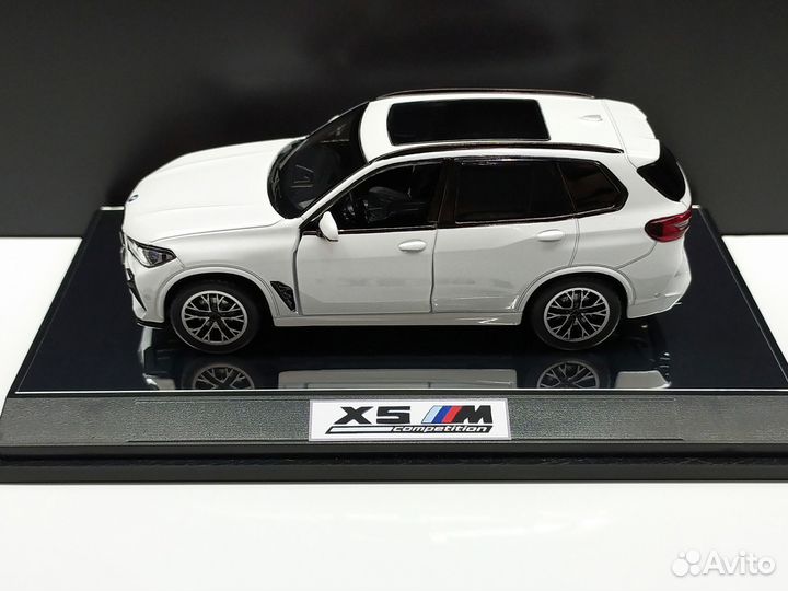 1:43 BMW X5M Competition (White)