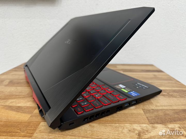 2022 Монстр i5-10300H 16Gb RTX3050 144Hz SSD 512Gb