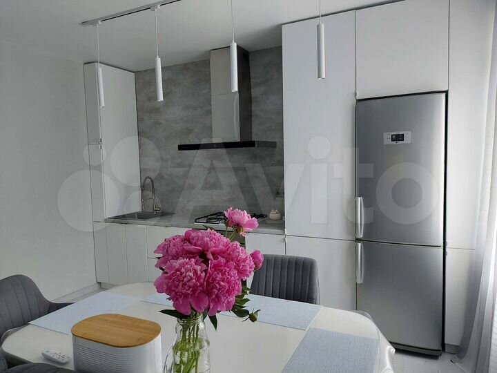 3-к. квартира, 91 м², 2/3 эт.