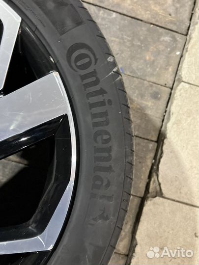Continental PremiumContact 6 255/45 R20