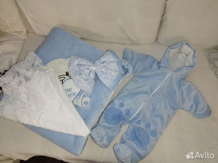 Комплект на выписку для мальчика весна конверт