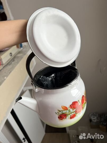 Чайник эмалированный новый