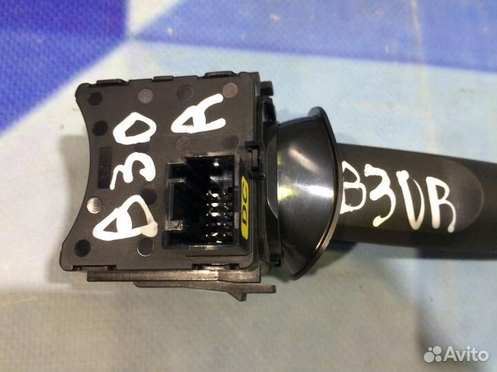 Подрулевой переключатель правый Шевроле Круз 300