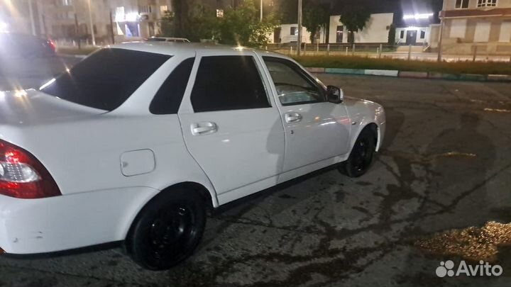 LADA Priora 1.6 МТ, 2008, 200 000 км
