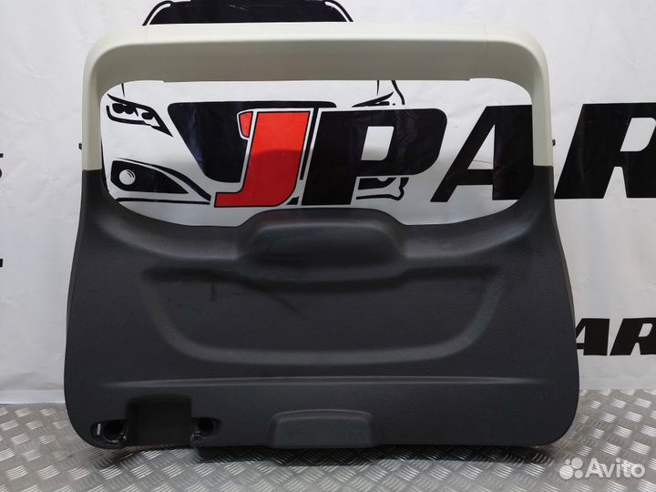 Обшивка двери багажника Ford Kuga II (2012—2016)