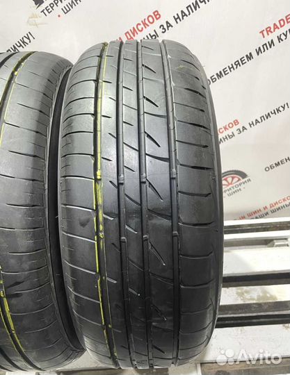 Bridgestone Playz PX-RV II 215/55 R17 94L