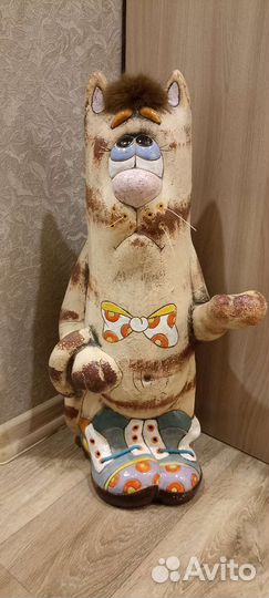 Кот деревянный