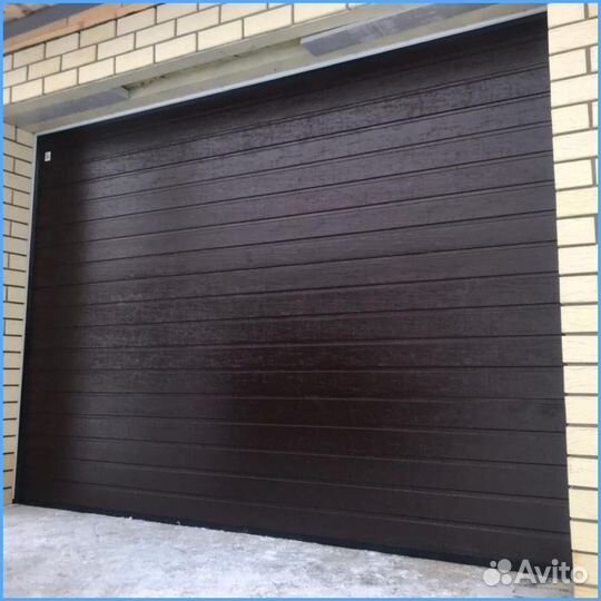 Секционные ворота