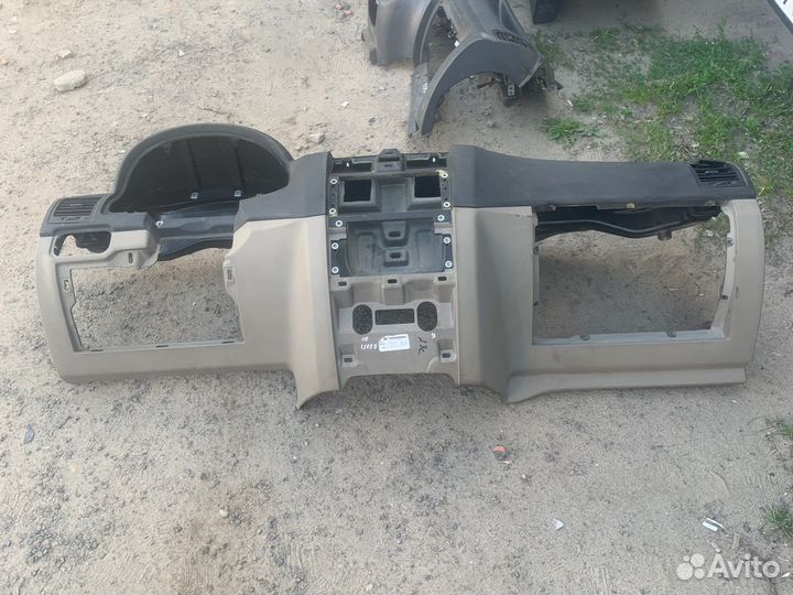 Торпедо УАЗ патриот 2012 г