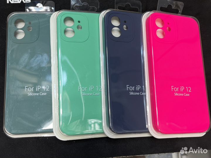 Чехол на iPhone 12