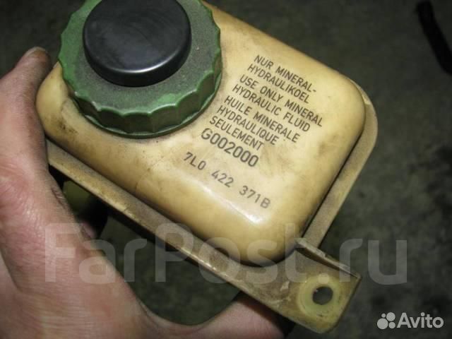 Бачок гидроусилителя VW Touareg 2002-2010