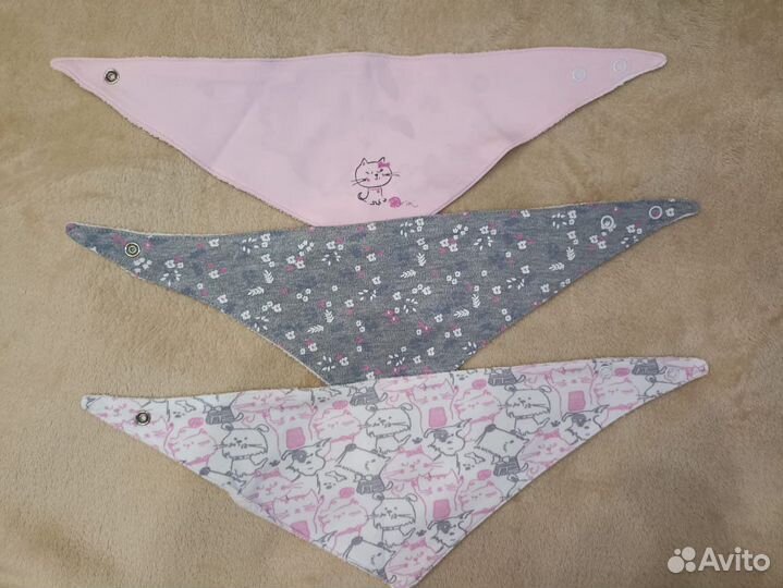 Нагрудкик 3шт