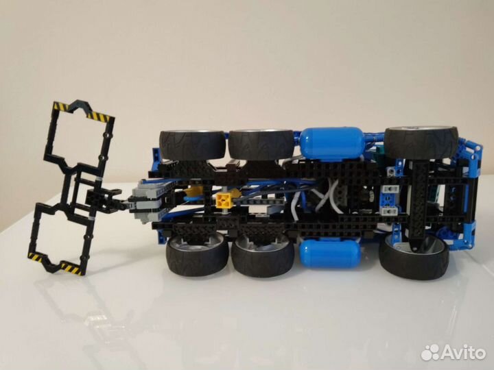 Lego Technic 8462, 8275, 21303