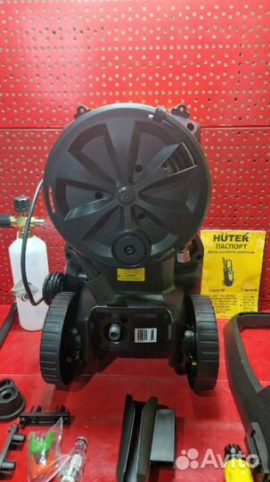 Мойка высокого давления Huter W-4-2500 PRO 70/8/31