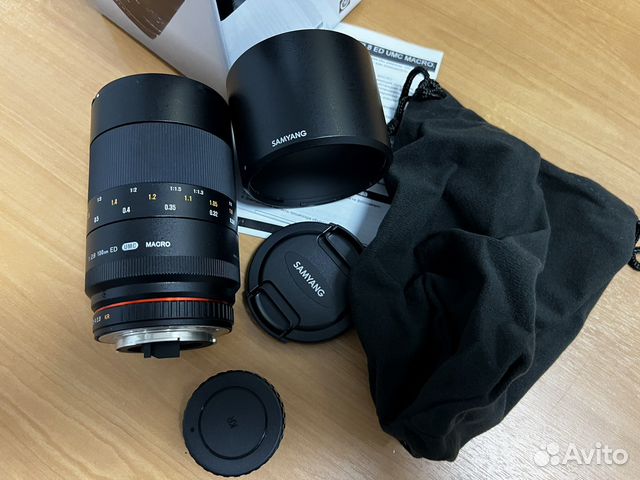 Samyang 100mm f/2.8 Macro Pentax K