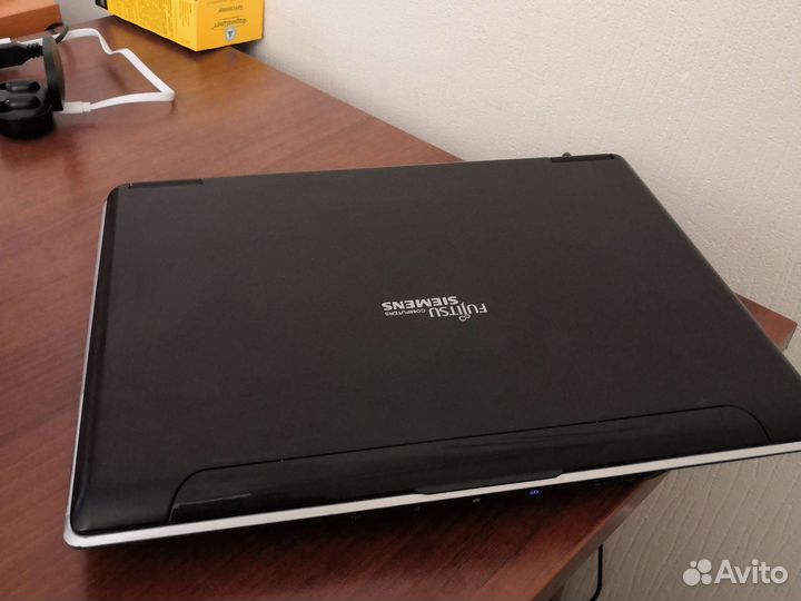 Ноутбук Fujitsu