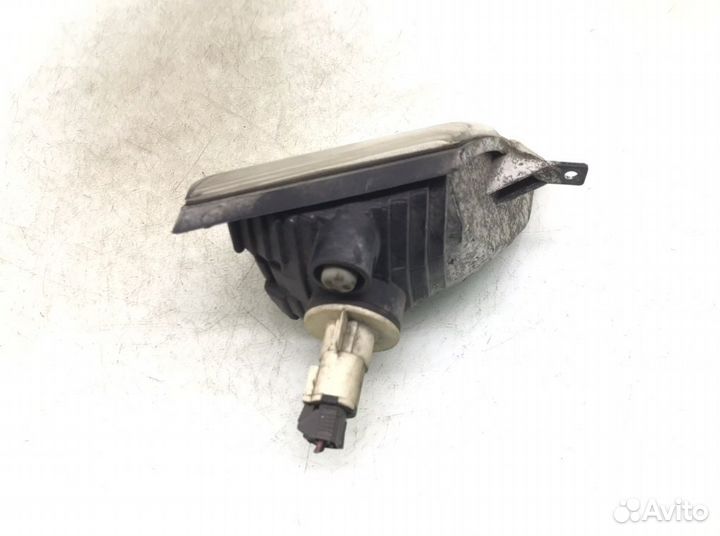 Поворотник левый Nissan Micra K12 1.2 I 2010