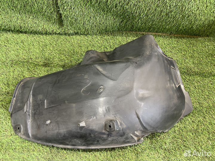 Подкрылок задний правый BMW 3 E46