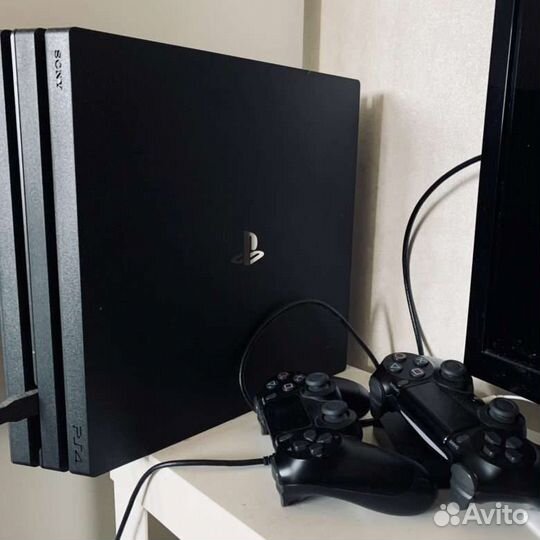 Sony playstation 4pro PS4