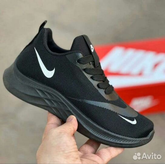 Кроссовки Nike air Zoom