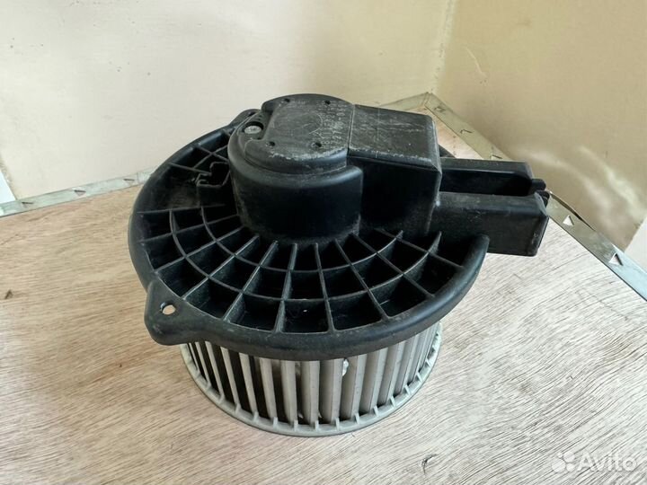 Моторчик печки Mazda CX-7