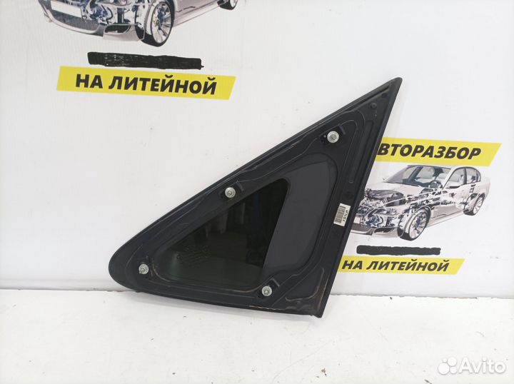 Форточка задняя левая Hyundai IX35