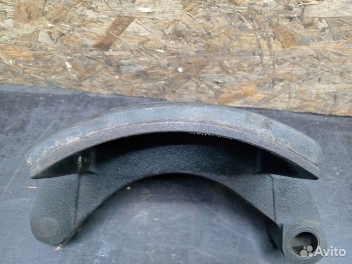 Колодка барабанного тормоза задняя Scania P 440