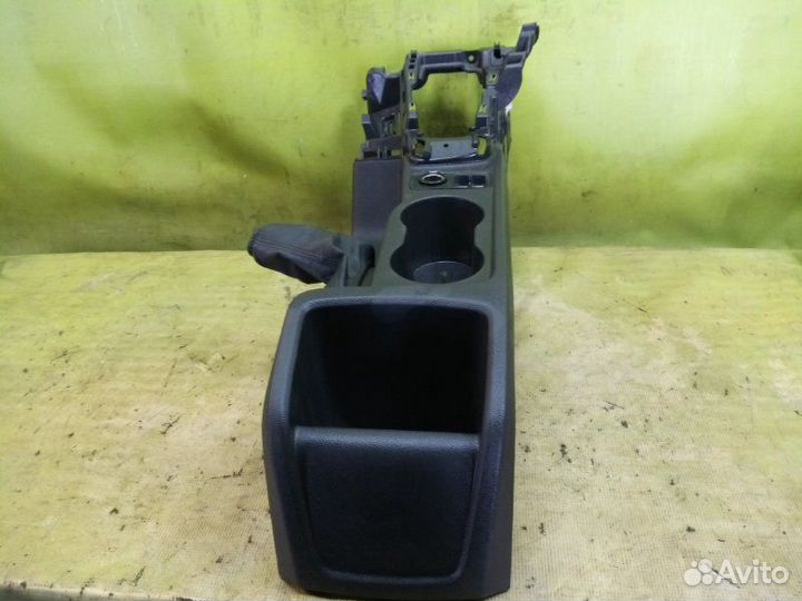 Центральная консоль Ford Focus CB8 pnda 2012