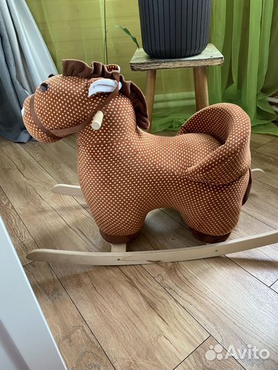 Конь качалка