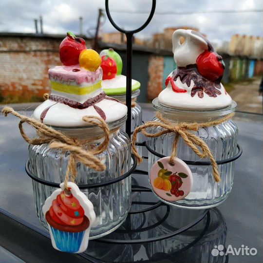 Набор из трёх банок в металл подставке 20*30