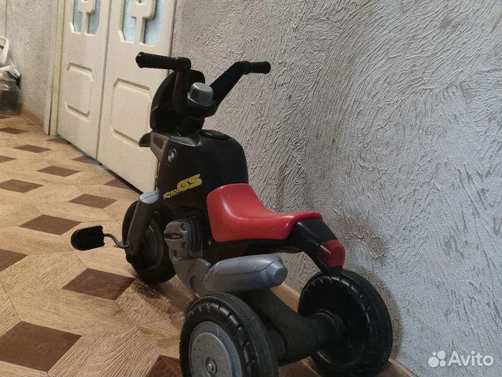 Детский велосипед bmw