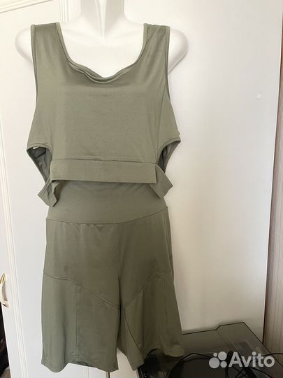 Спортивный костюм для фитнеса женский