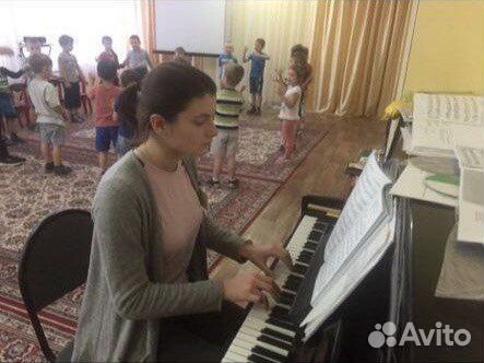 Учитель музыки (фортепиано)