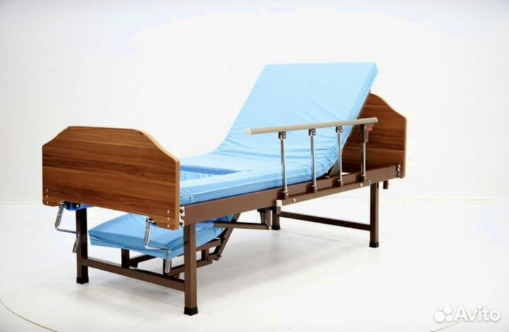 Медицинская кровать для лежачих больных