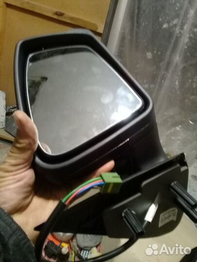 Зеркало на гранту