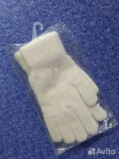 Перчатки тёплые