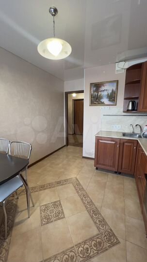 1-к. квартира, 37 м², 1/9 эт.