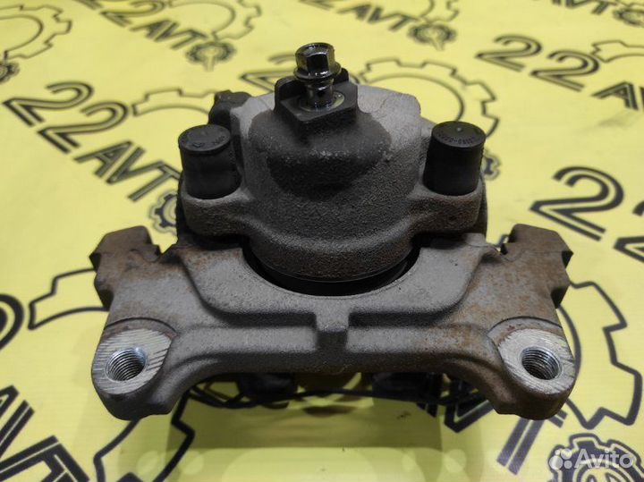 Суппорт передний левый Volkswagen Tiguan 5NZ cczc