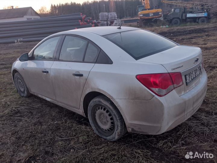 Ограничитель задней двери Chevrolet Cruze 1