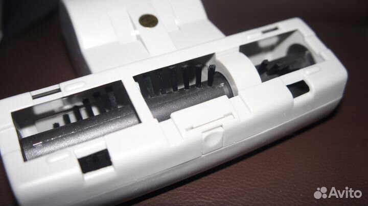 Насадка для пылесоса узкая