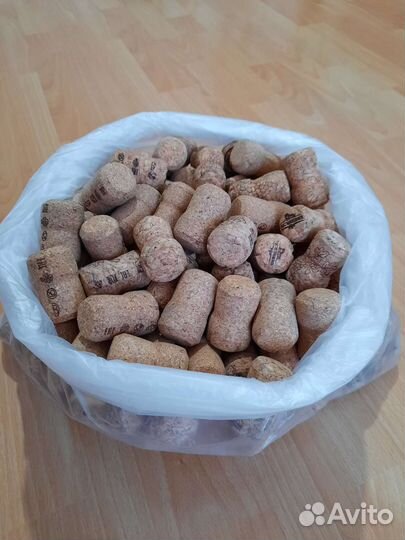 Пробка корковая винная