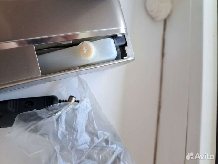 Ионизатор автомобильный