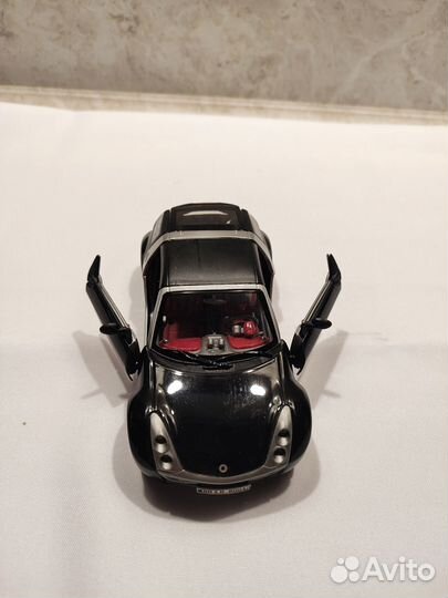 Модель SMART 1:24 bburago Китай