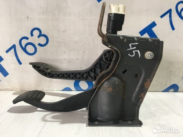 Педальный узел LADA largus 1.6 мт к4м