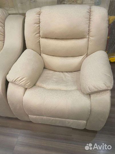 Перетяжка мебели, на дому заказчика по Перми